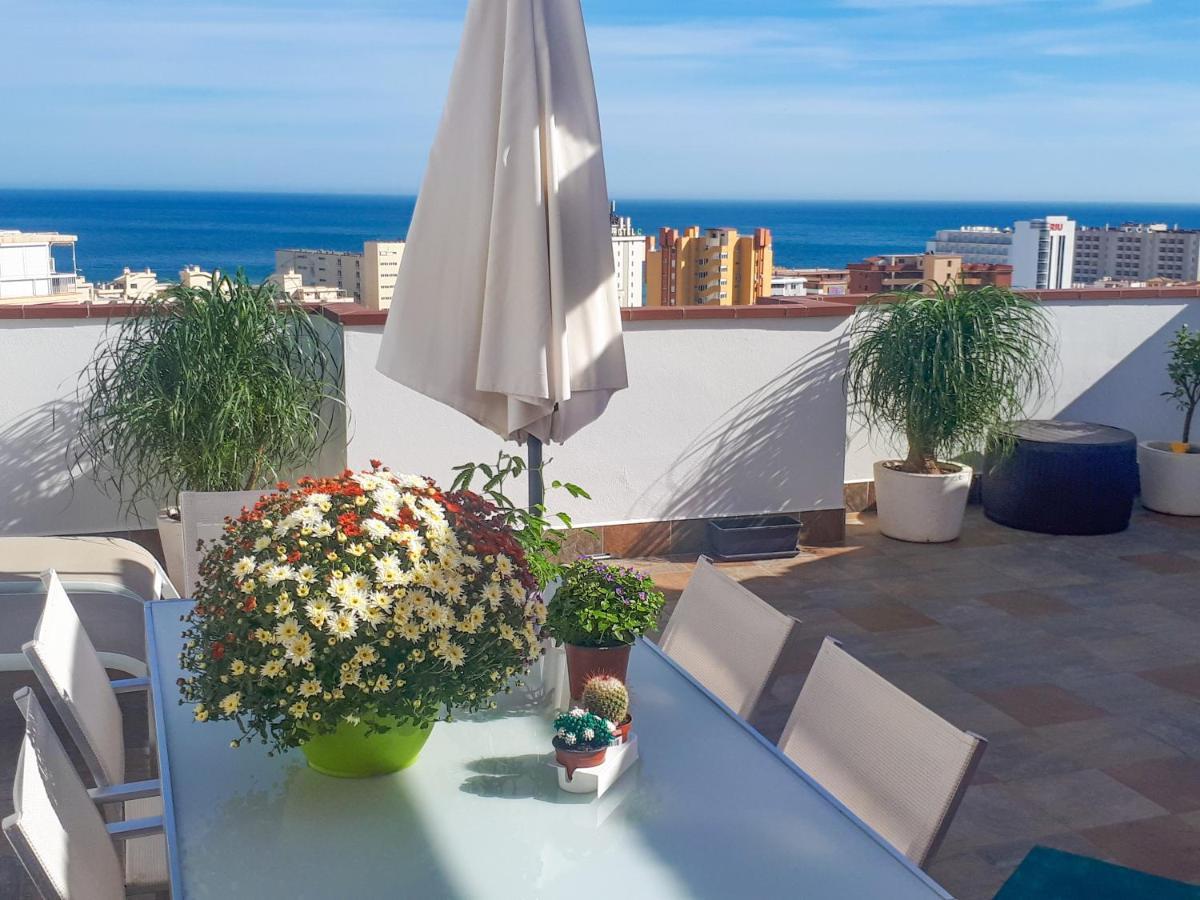 Atico Duplex Con Vistas Al Mar. Dos Plazas De Garaje Apartment Torremolinos Ngoại thất bức ảnh
