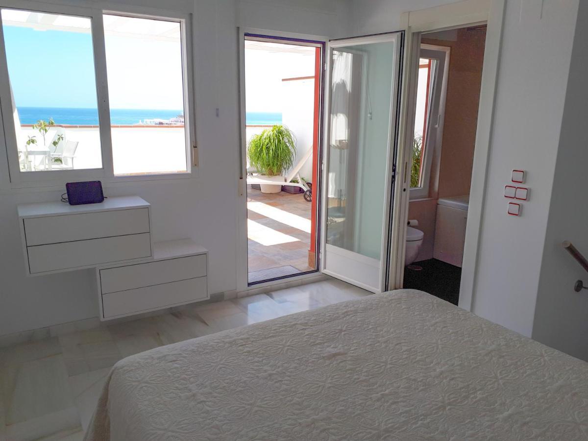 Atico Duplex Con Vistas Al Mar. Dos Plazas De Garaje Apartment Torremolinos Ngoại thất bức ảnh