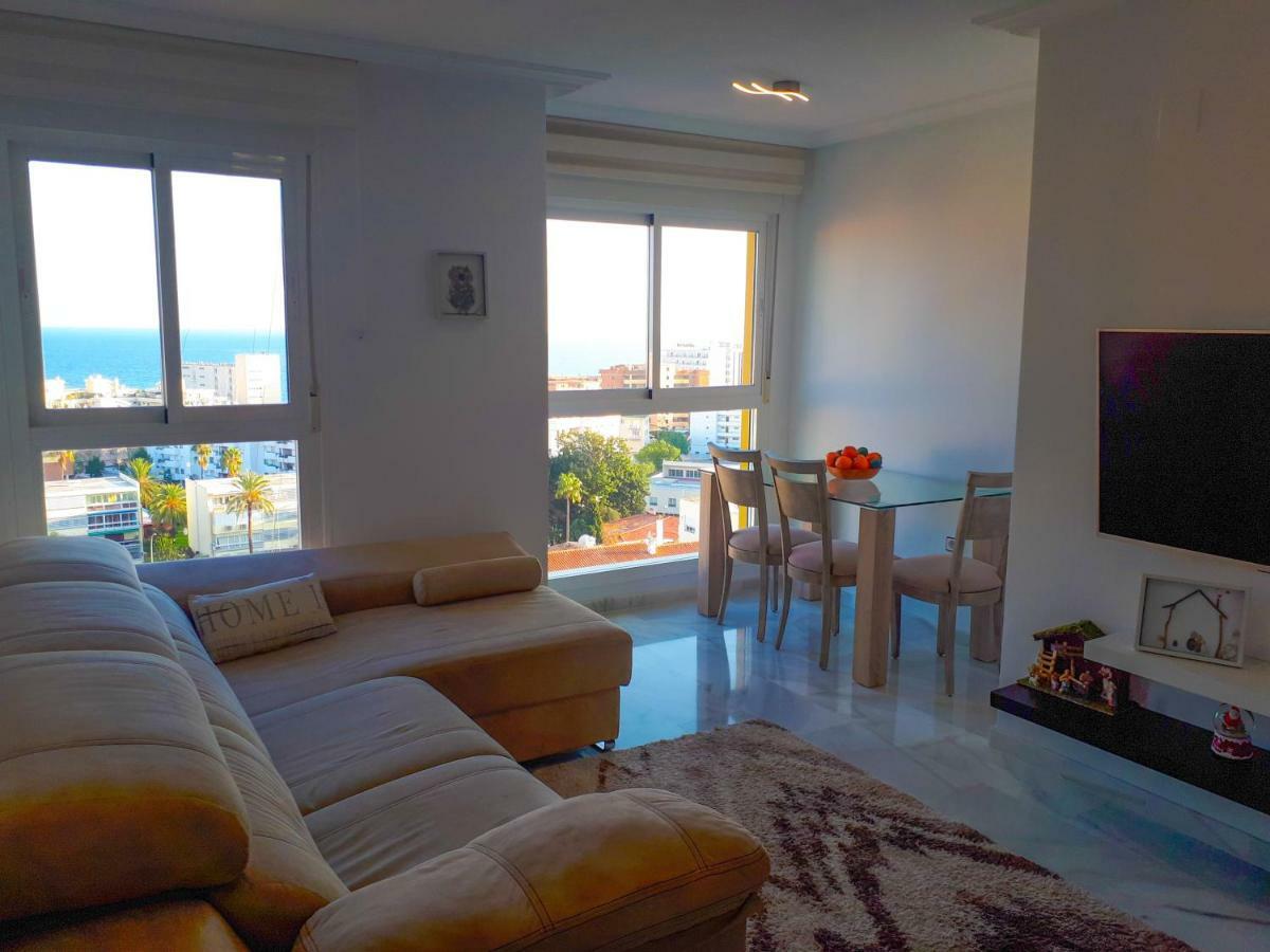 Atico Duplex Con Vistas Al Mar. Dos Plazas De Garaje Apartment Torremolinos Ngoại thất bức ảnh