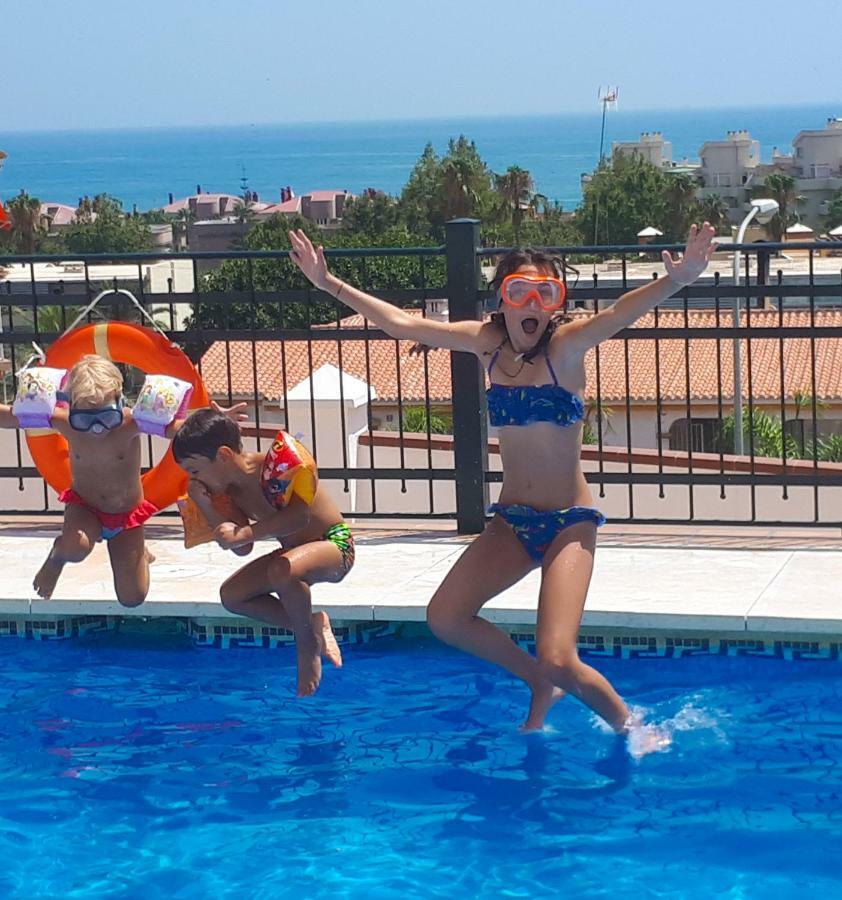 Atico Duplex Con Vistas Al Mar. Dos Plazas De Garaje Apartment Torremolinos Ngoại thất bức ảnh